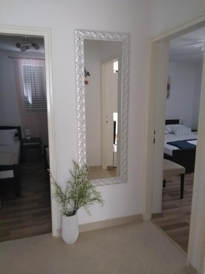 Apartment Lana Kastel Stari Kastela Dış mekan fotoğraf