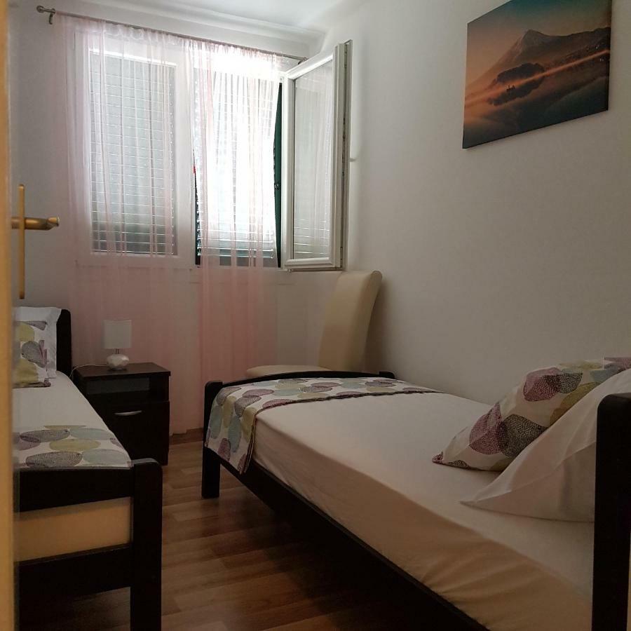 Apartment Lana Kastel Stari Kastela Dış mekan fotoğraf