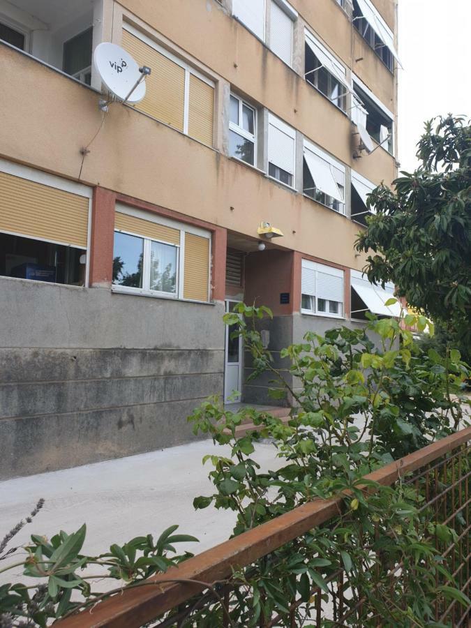 Apartment Lana Kastel Stari Kastela Dış mekan fotoğraf